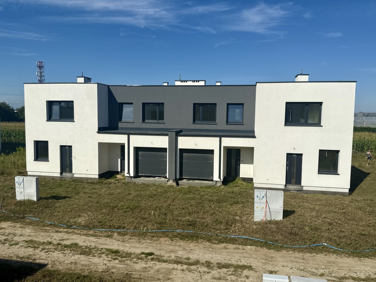 House - 4 rooms - 112 m² - Przyjazna St. Poznań