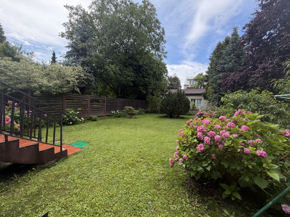 House - 8 rooms - 345 m² - Rolna St. Warsaw Mokotów