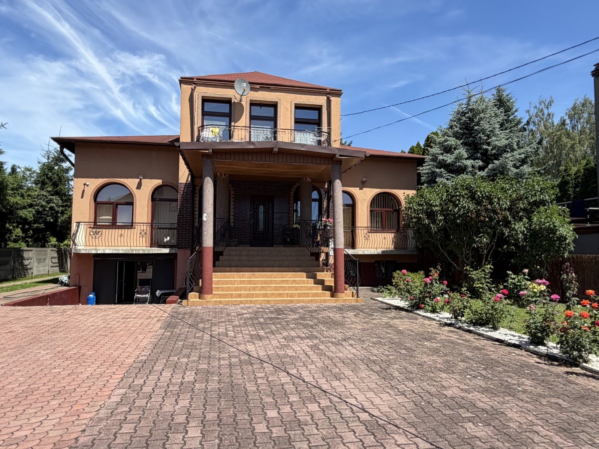 Casa - 5 habitaciones - 613 m² - calle Snopowa Łódź Polesie