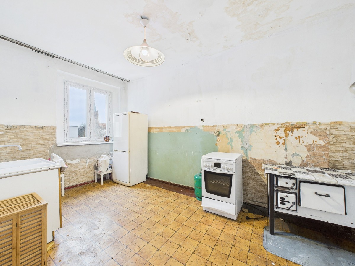 Квартира - 2 комнаты - 65 м² - ул. Опольская Забже