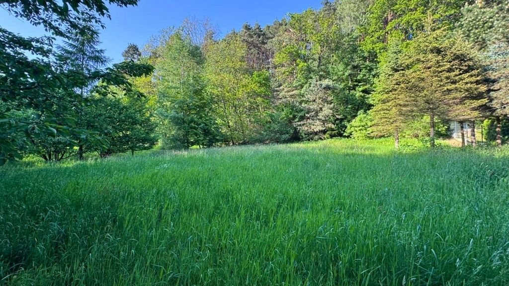 부지 - 16 m² - Osieczany