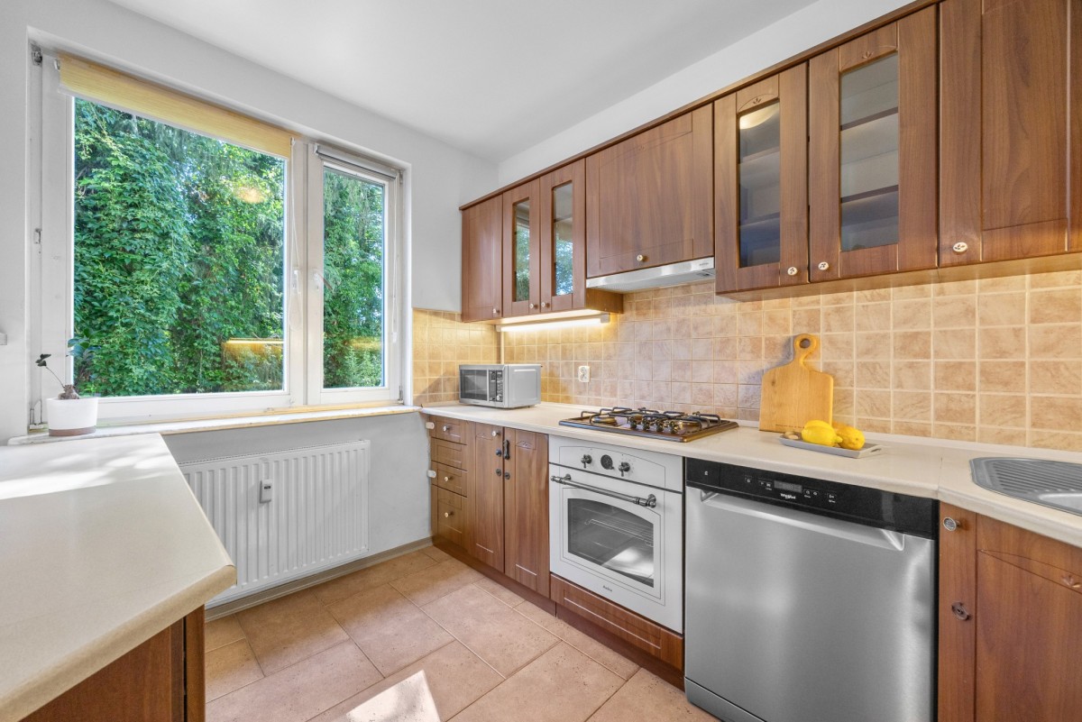 Квартира - 3 комнаты - 60 м² - ул. Сибиряков Гроец