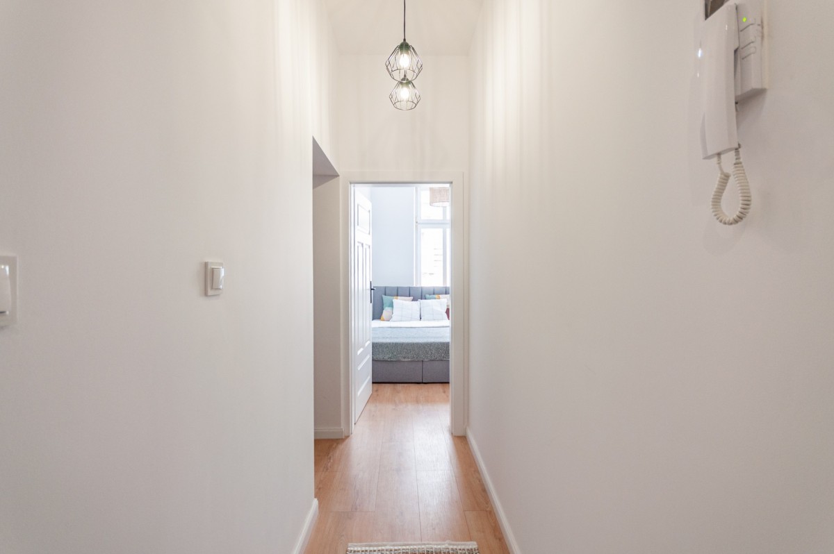 Квартира - 2 комнаты - 31 м² - ул. Себастьяна Клоновича Лешно