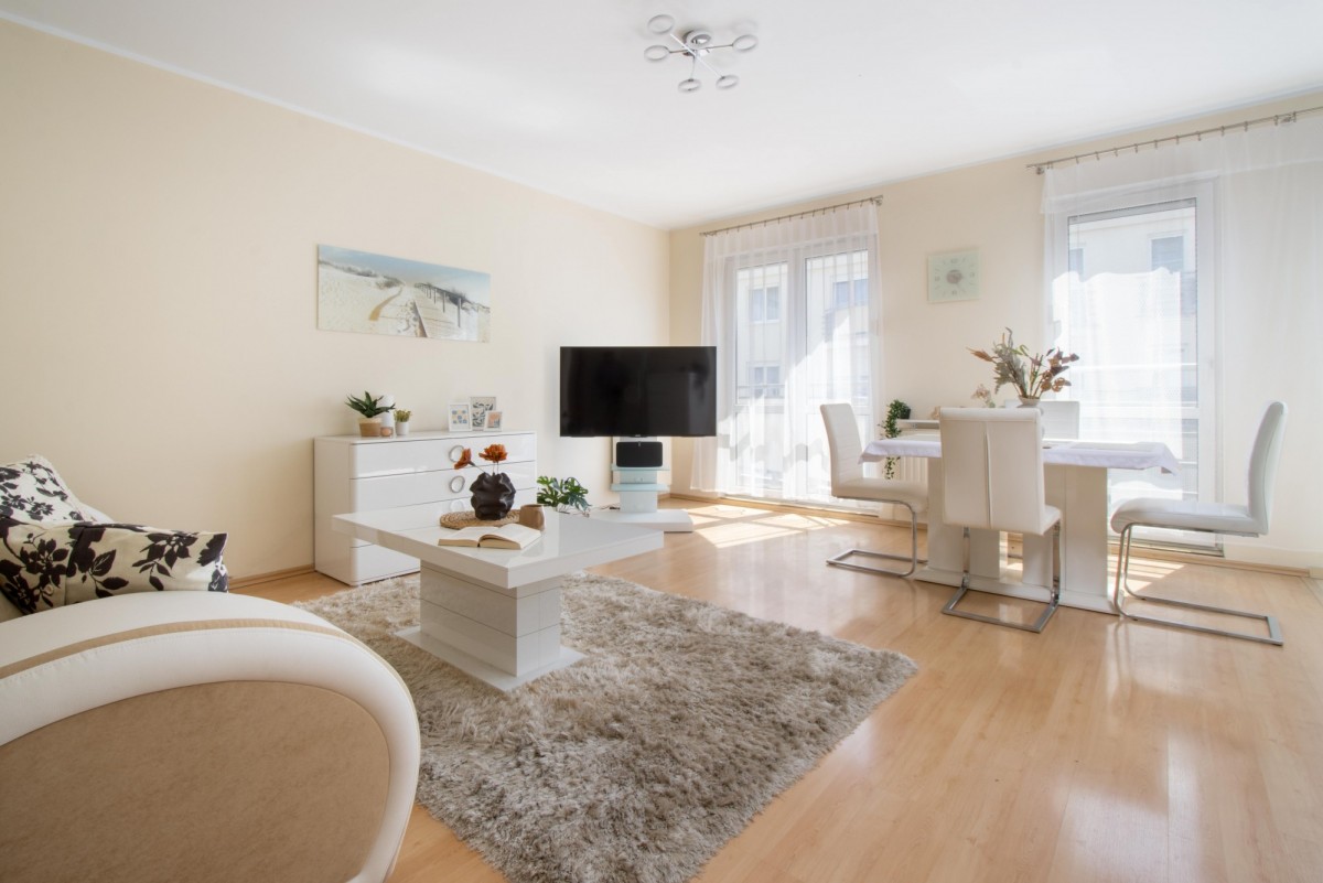 Apartamento - 1 habitación - 37 m² - c. Milczańska Poznań Chartowo