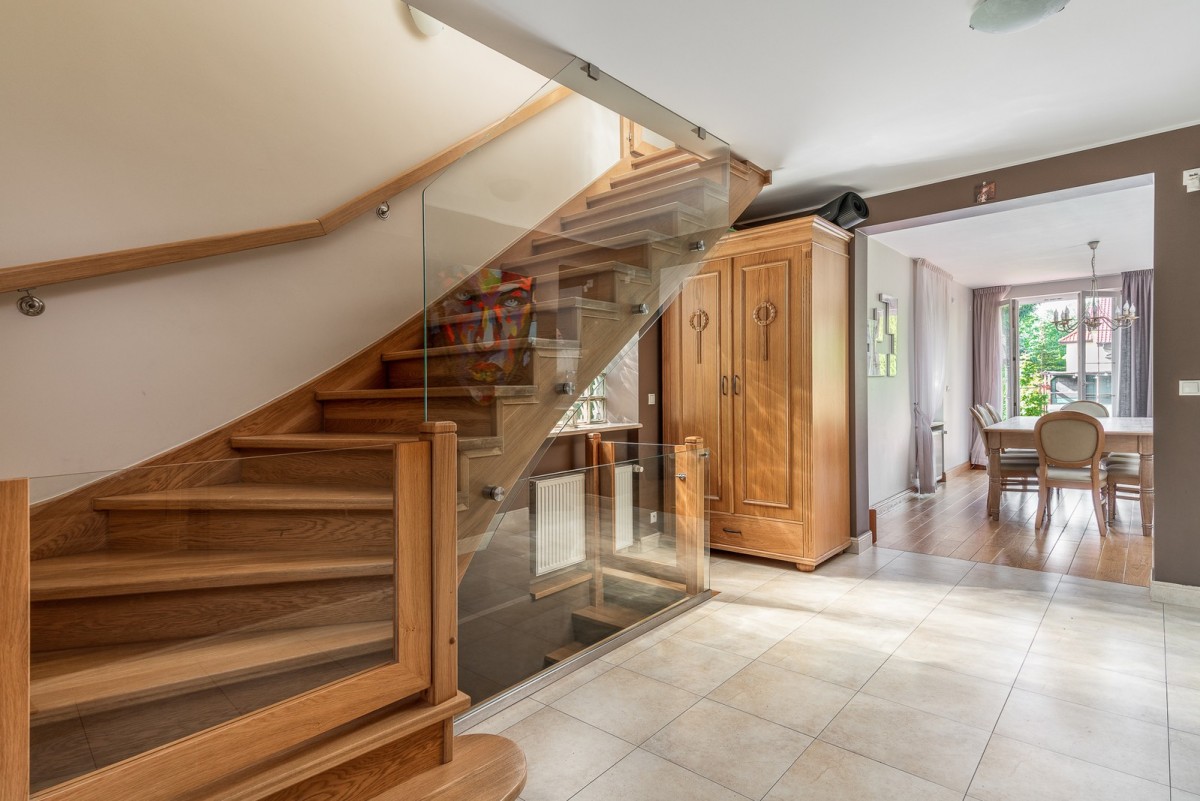 House - 5 rooms - 231 m² - Elbląska St. Poznań Jeżyce