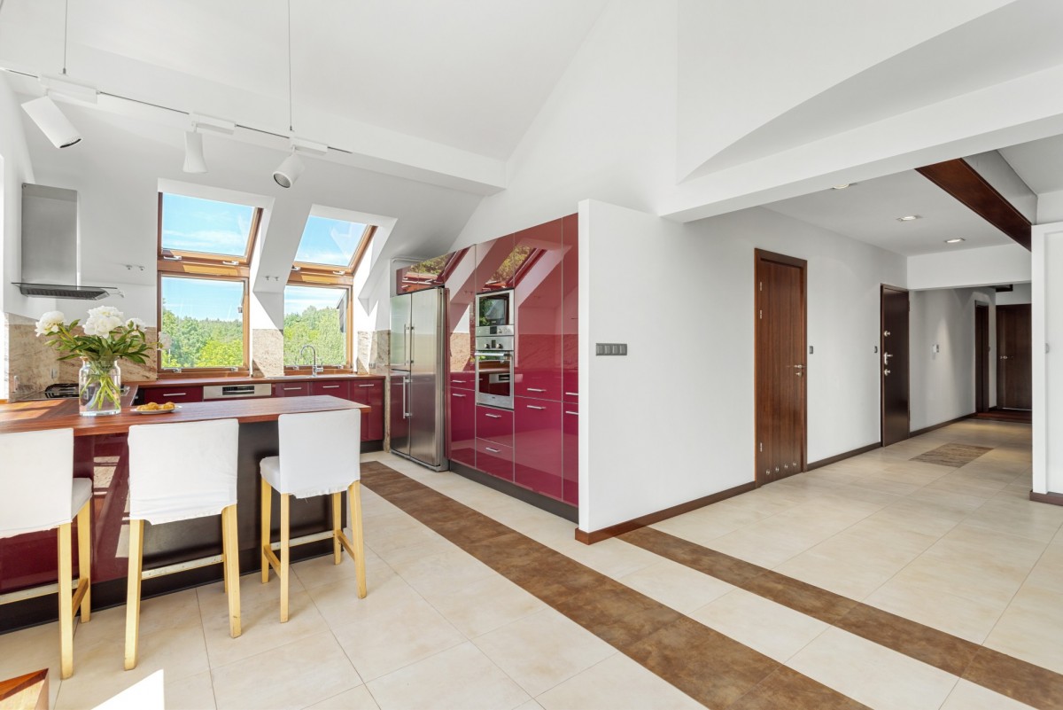Apartment - 6 rooms - 291 m² - Błażeja St. Poznań Naramowice