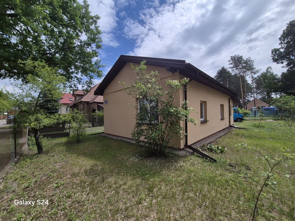 Haus - 3 Zimmer - 70 m² - ul. Kosmonautów Józefów