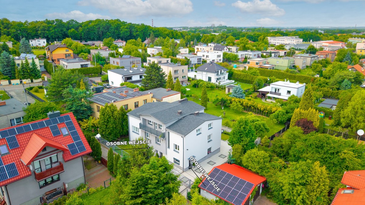 Casa - 10 habitaciones - 300 m² - c. gen. Józefa Bema Mikołów
