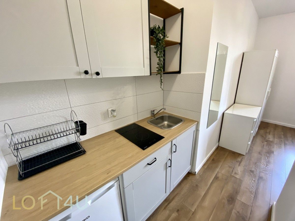 Apartment - 1 room - 17 m² - Strzelców Bytomskich St. Katowice Dąbrówka Mała