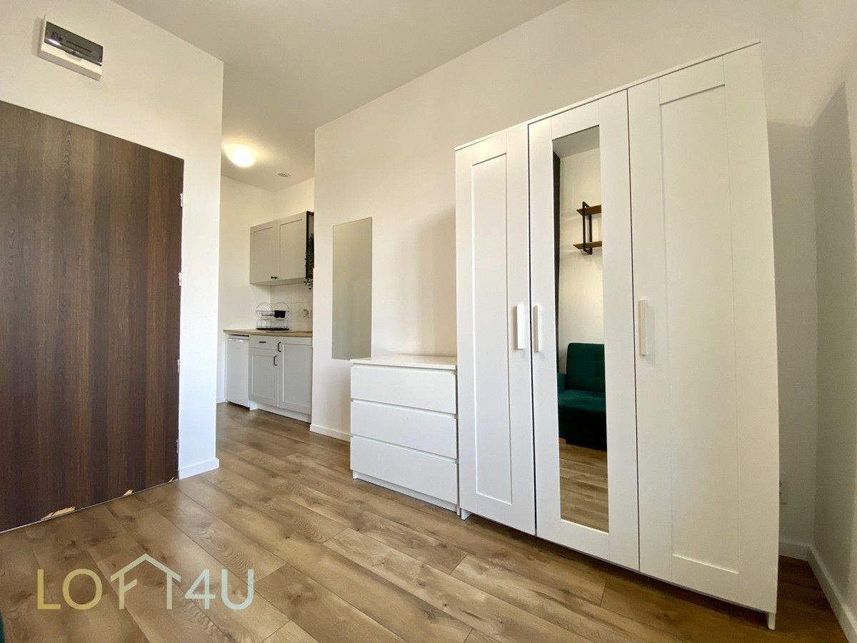 Apartment - 1 room - 17 m² - Strzelców Bytomskich St. Katowice Dąbrówka Mała