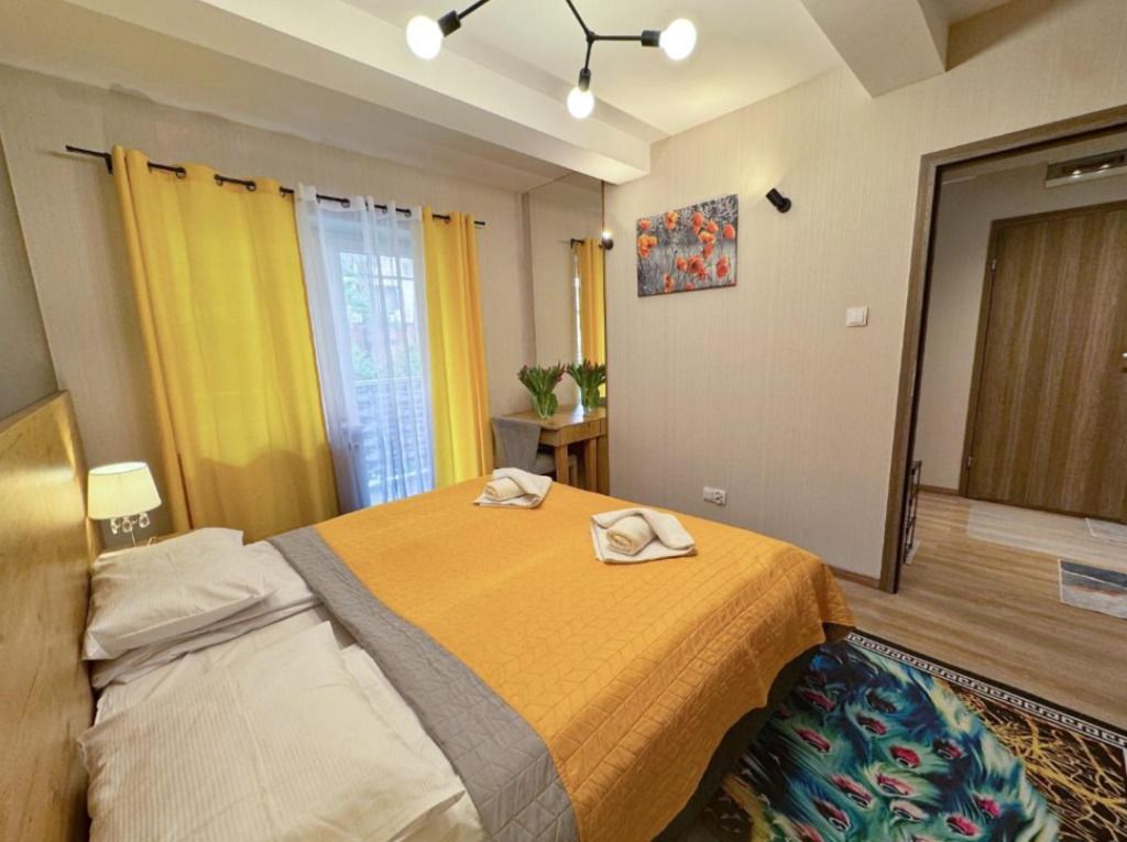 Apartment - 2 rooms - 32 m² - elevator - small forest