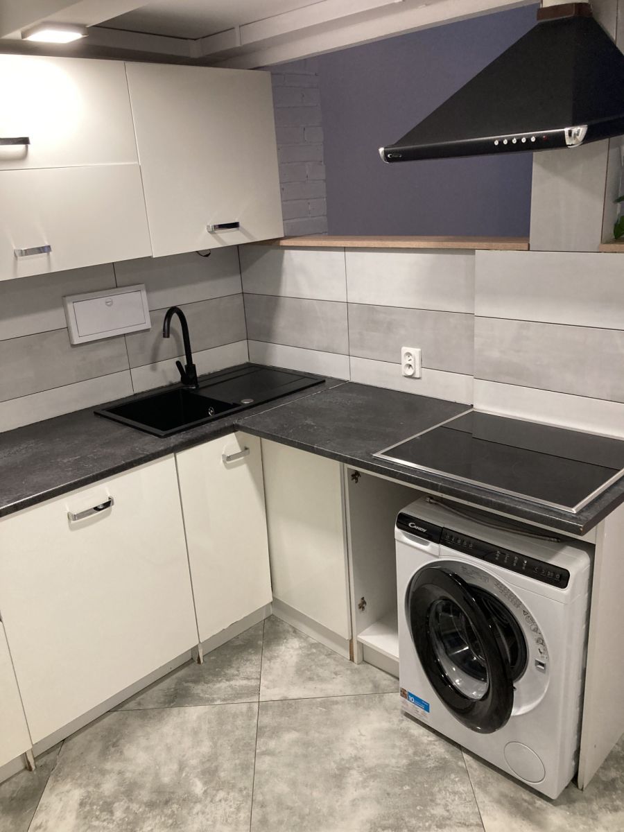Квартира - 2 кімнати - 38 м² - вул. св. Лаврентія Краків Казімєж