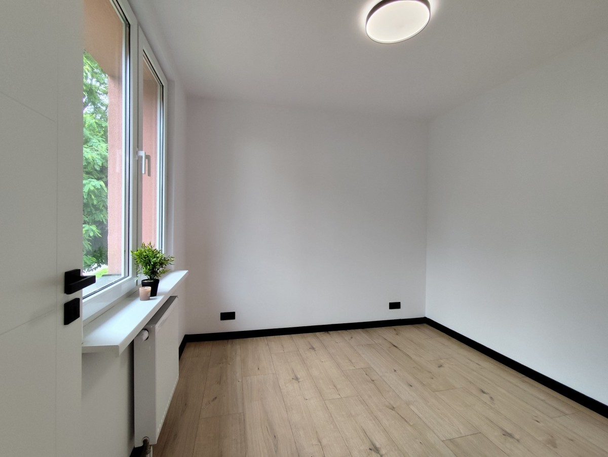 Квартира - 2 комнаты - 39 м² - ул. Юлиана Тувима, Бытом