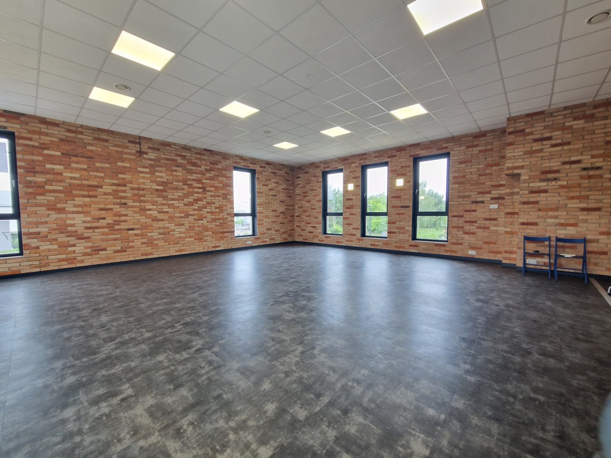 Property - 85 m² - ul. Stefana Kisielewskiego Chotomów