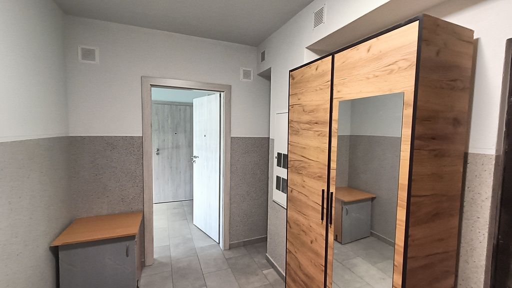 Квартира - 3 кімнати - 58 м² - ос. Долноśląське Бєлхатув