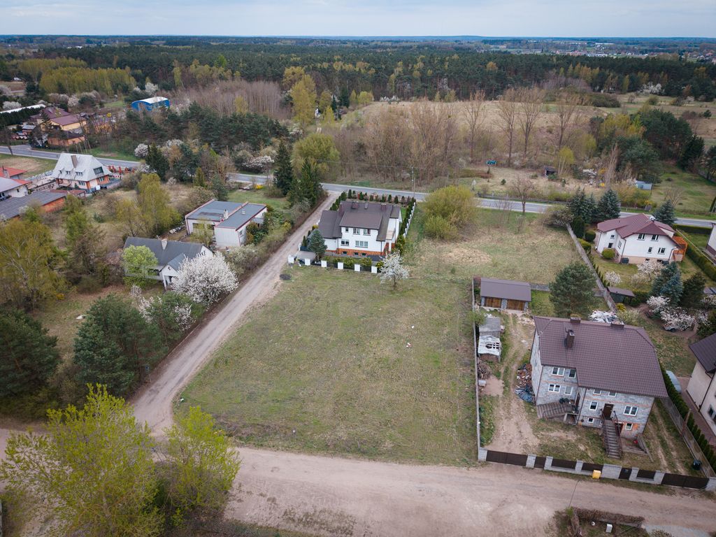 Terreno - 1018 m² - c/ Partyzantów Poddębice