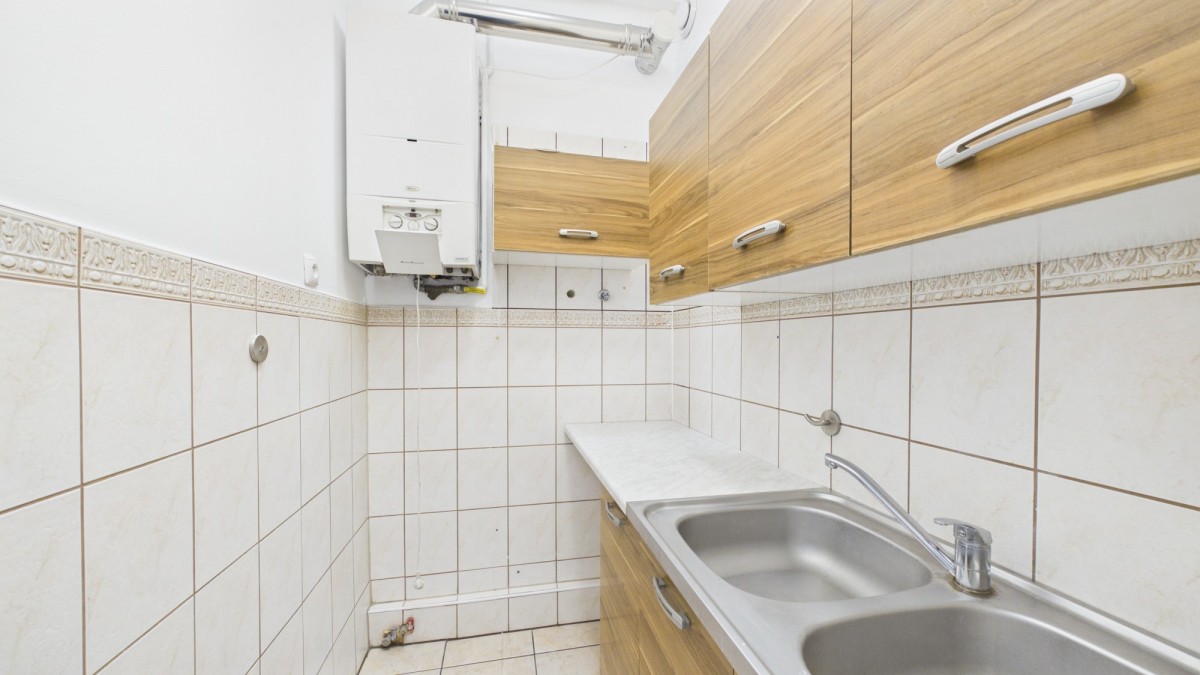 Будинок - 450 м² - вул. Єврейська Познань