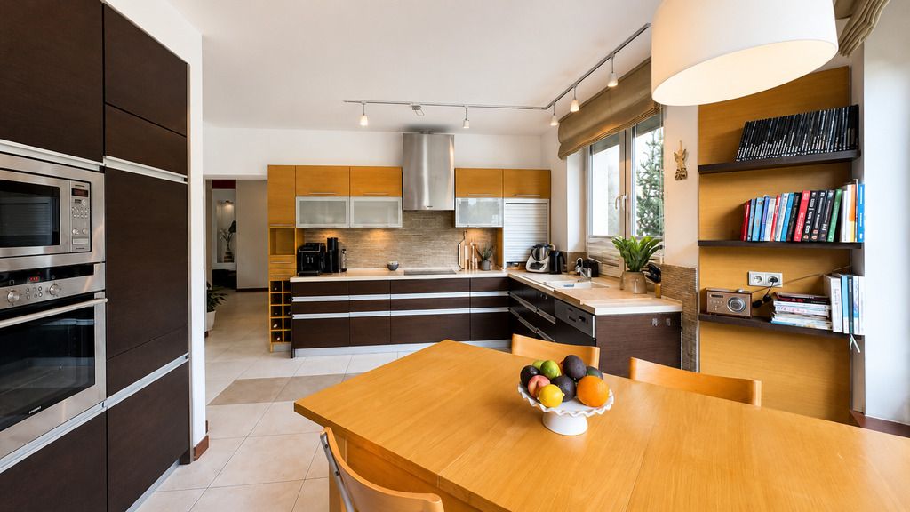 Casa - 7 habitaciones - 268 m² - c. Wilanowska Józefosław