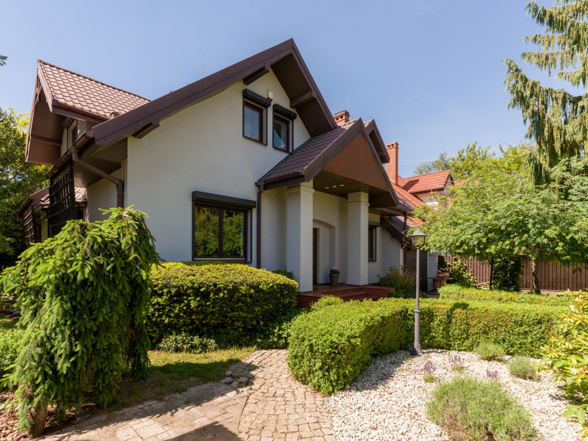 House - 7 rooms - 295 m² - Kolibrów Street Warsaw Ursynów