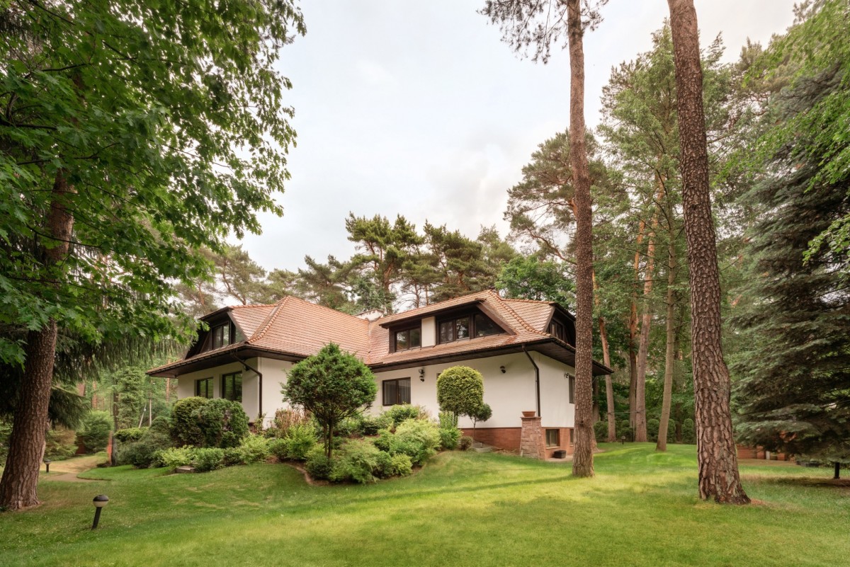 House - 7 rooms - 442 m² - Słoneczna Street Magdalenka