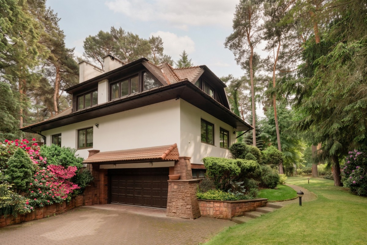 House - 7 rooms - 442 m² - Słoneczna Street Magdalenka