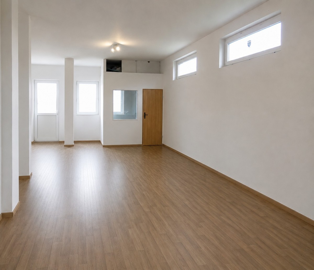 Locale - 182 m² - via Długa Zgierz