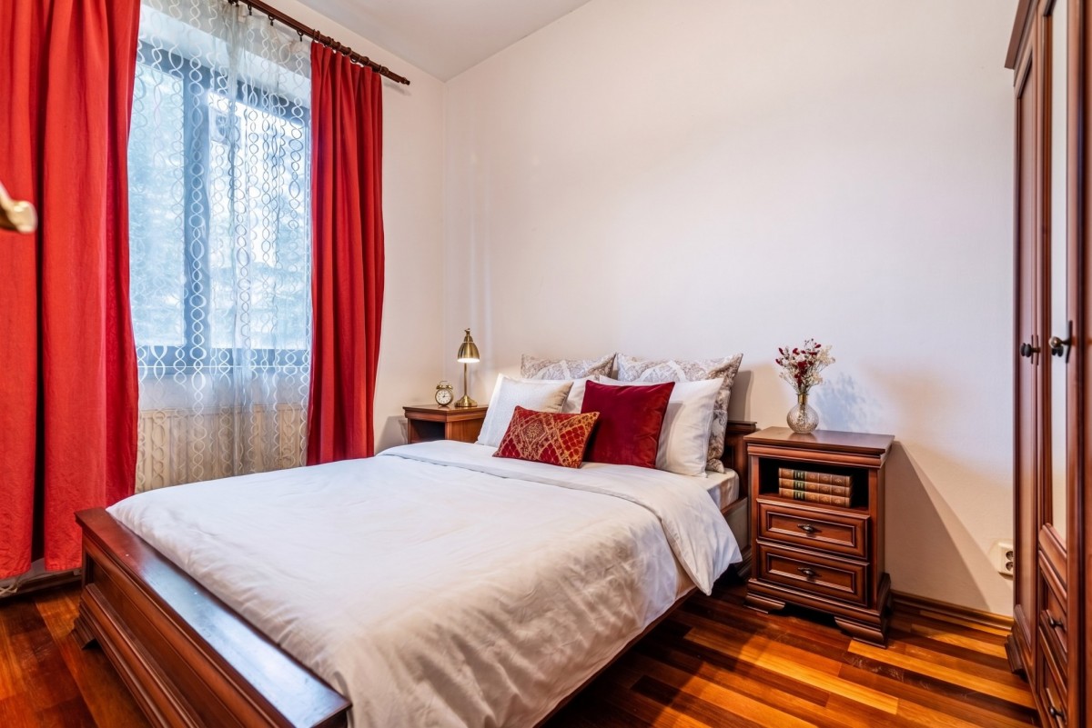 Apartment - 2 rooms - 49 m² - elevator - St. Łazarza St. Kraków Wesoła