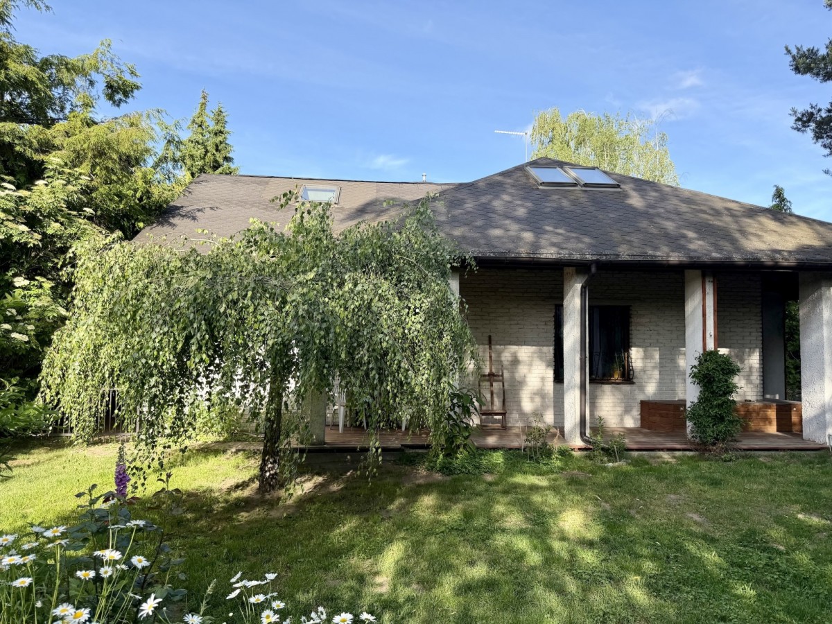 Haus - 6 Zimmer - 249 m² - Niezapominajki Straße Nowa Iwiczna