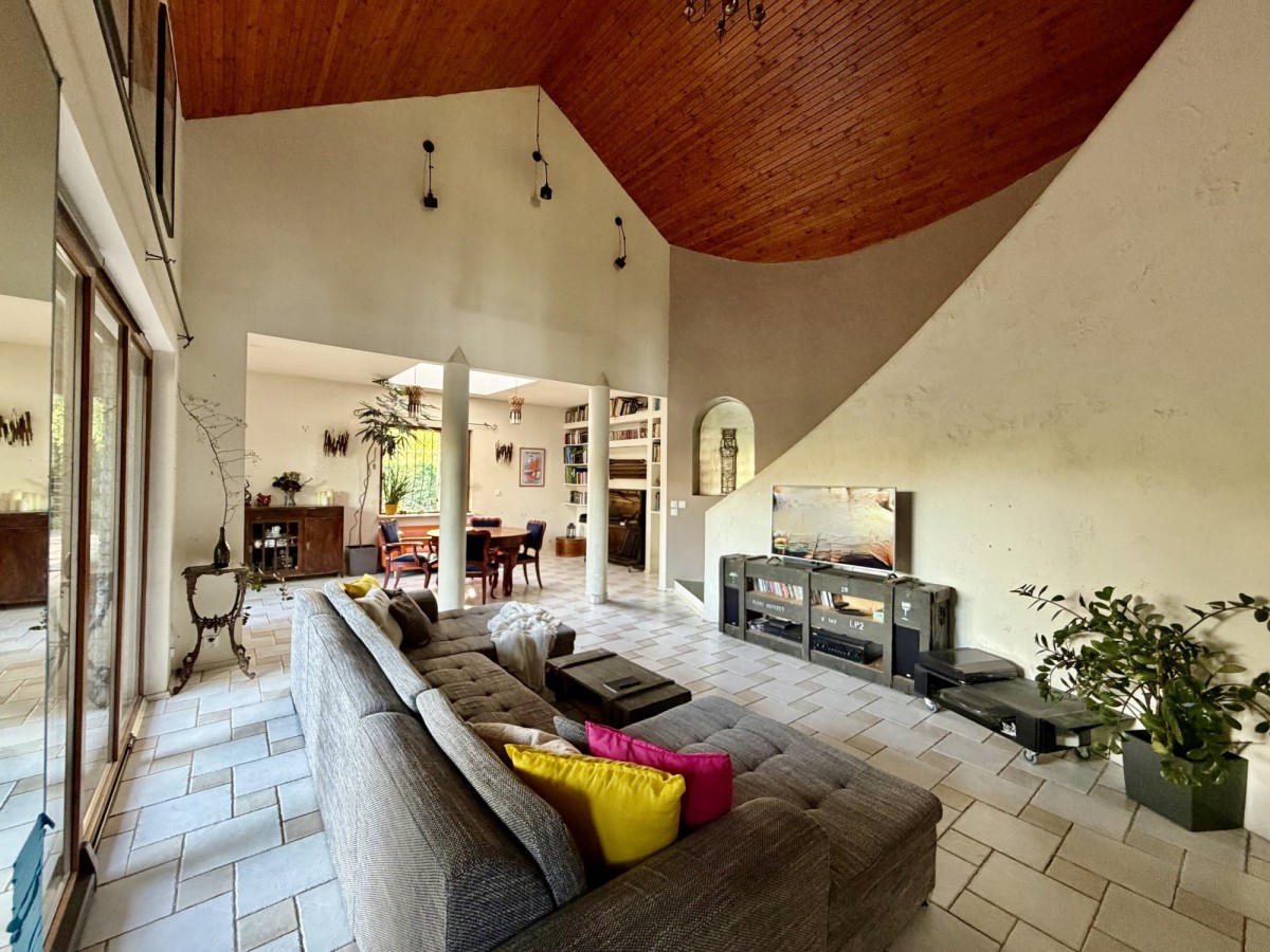 Haus - 6 Zimmer - 249 m² - Niezapominajki Straße Nowa Iwiczna