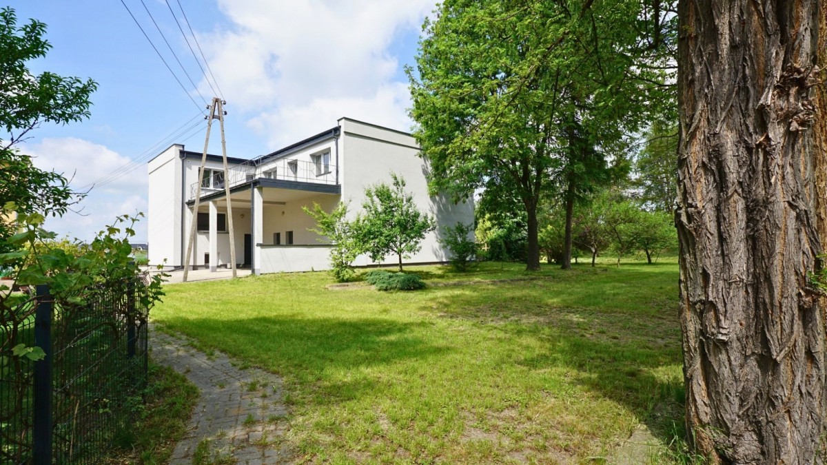 House - 8 rooms - 228 m² - Berdychów Zagórów St.