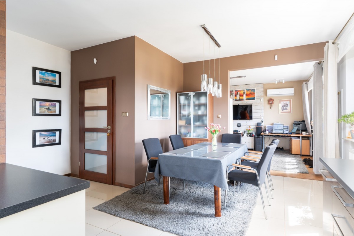 Будинок - 4 кімнати - 241 м² - вул. Pogodna Nowe Lipiny