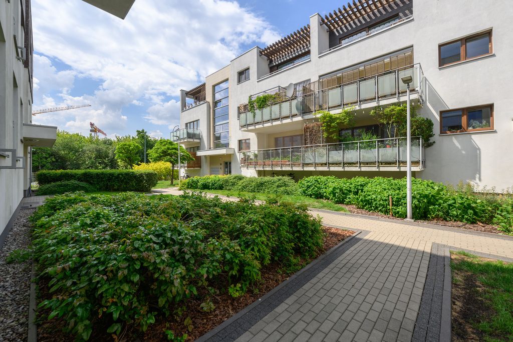 Apartamento - 3 habitaciones - 64 m² - ascensor - c/ Bluszczańska Varsovia Mokotów