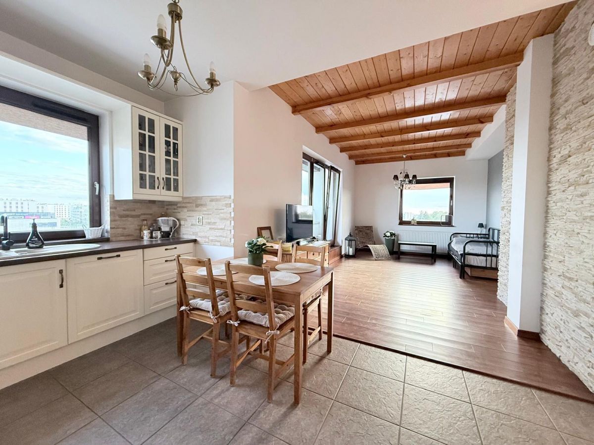 Apartment - 3 rooms - 85 m² - elevator - Batalionów Chłopskich St. Warsaw Bemowo