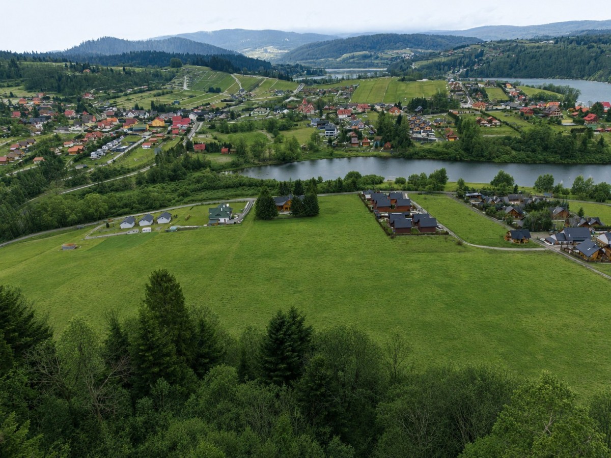 Plot - 7262 m² - Zawóz