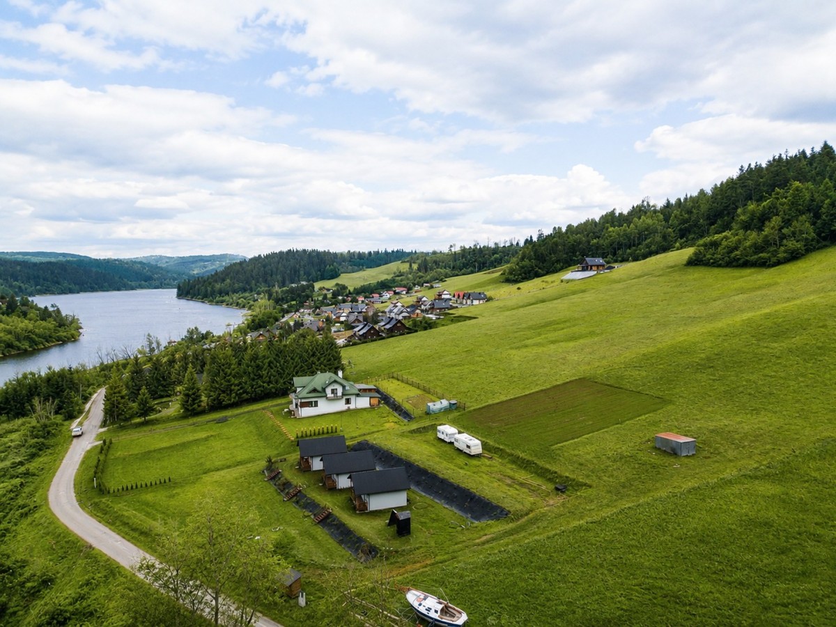 Plot - 7262 m² - Zawóz