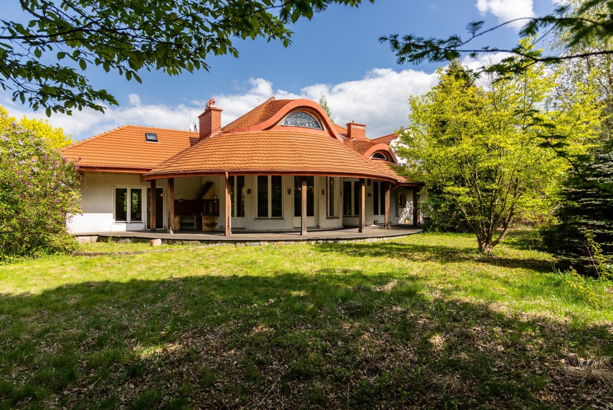 Дом - 11 комнат - 540 м² - ул. Рожновская Велицка