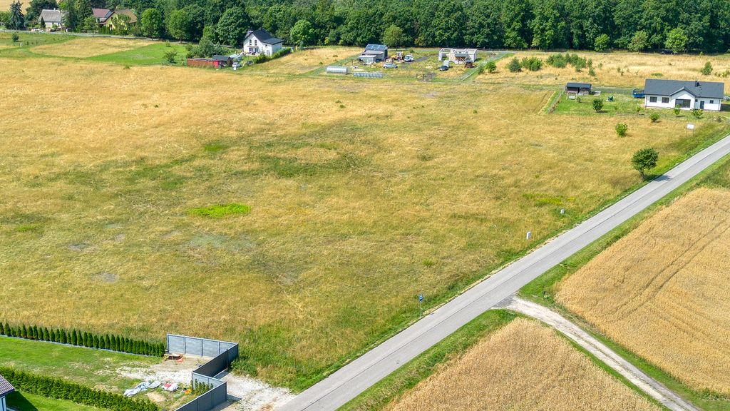 Terreno - 1371 m² - Kania