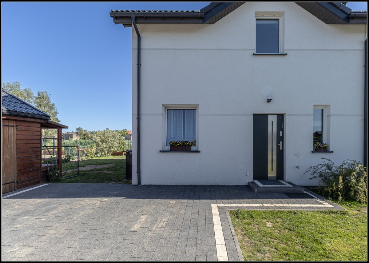 Appartamento - 5 stanze - 94 m² - via Jaskółcza Krzyszkowo