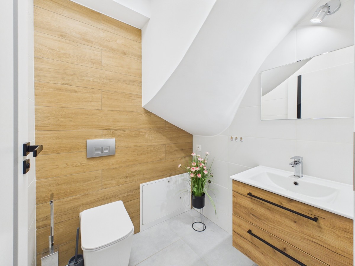 House - 5 rooms - 135 m² - Karola Stabika Street Katowice Kostuchna