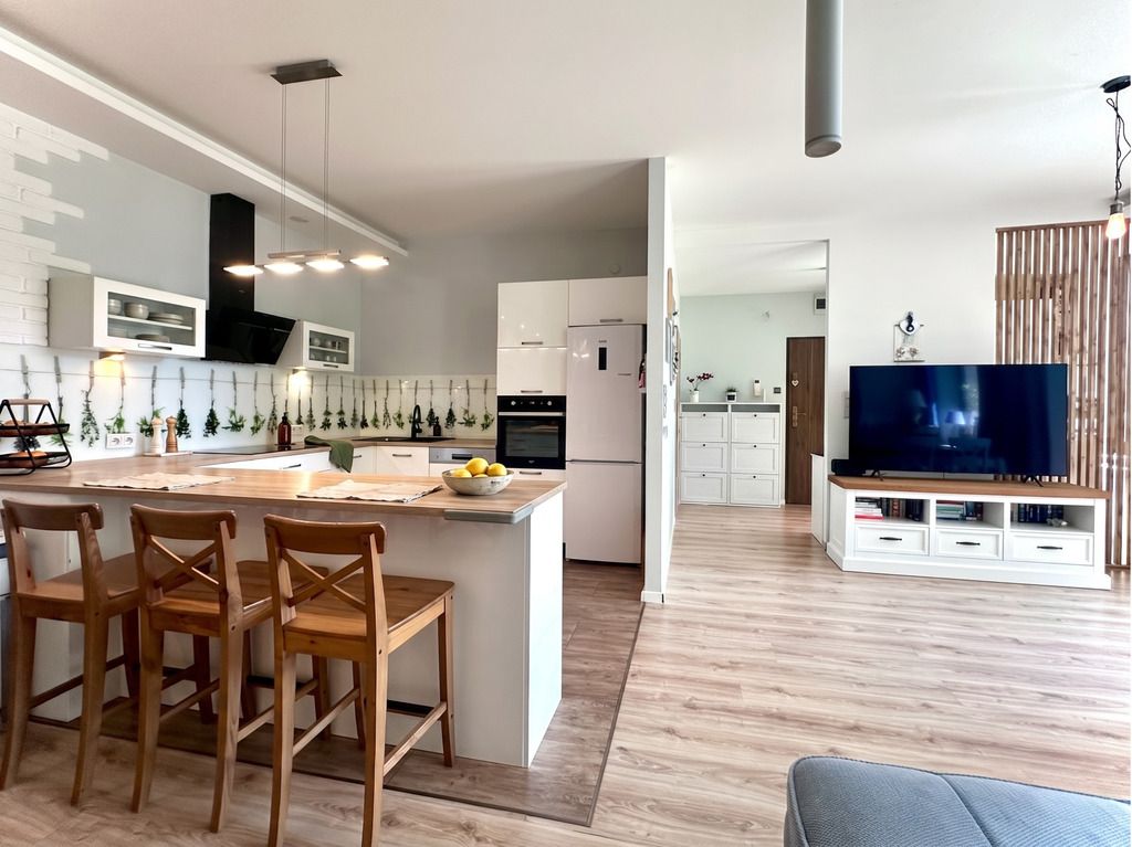 Mieszkanie - 3 pokoje - 87 m² - ul. Paryska Łódź