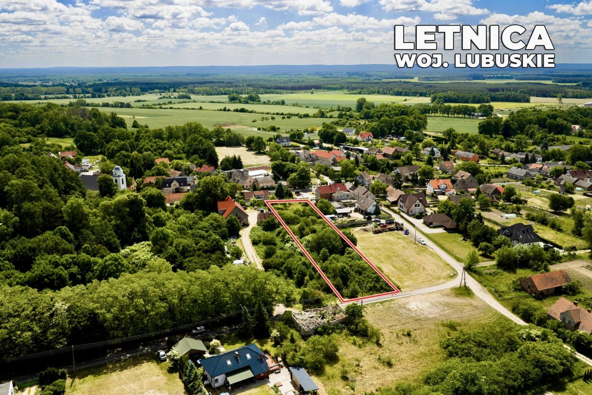 Квартира - 3104 м² - Летница