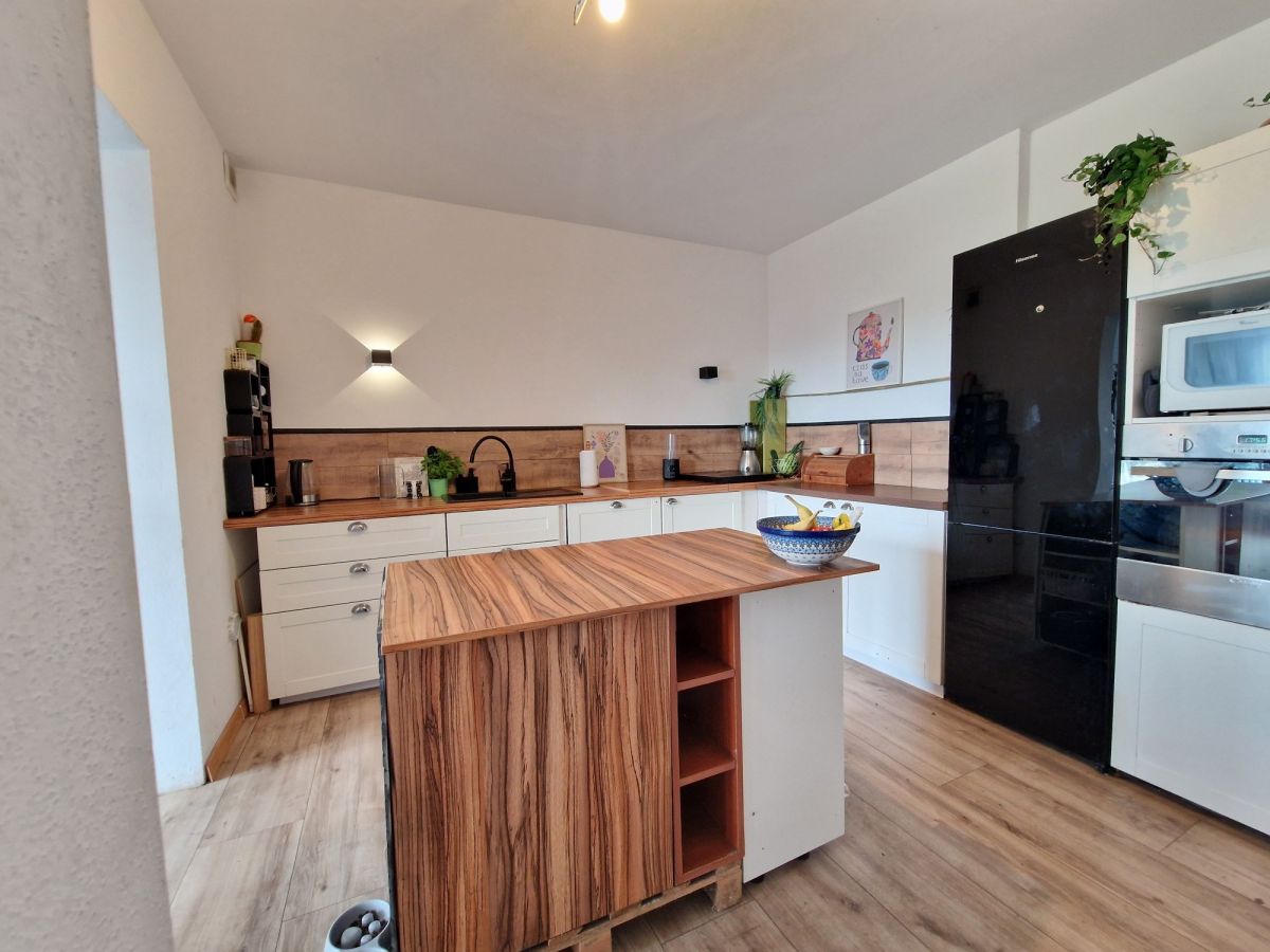Dom - 5 pokoi - 115 m² - ul. Złota Józefów