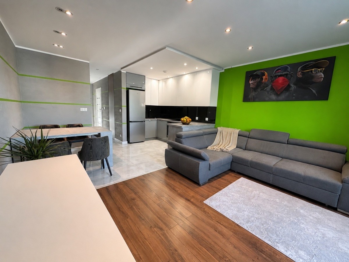 Apartamento - 3 habitaciones - 61 m² - c/ Jana Nowaka Nekla