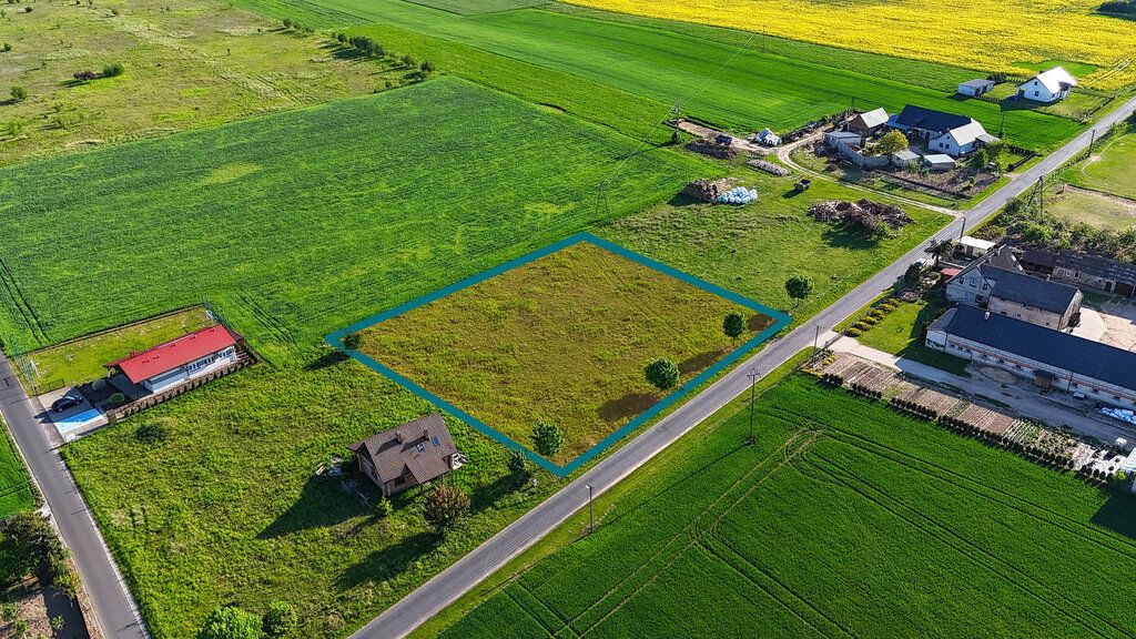 Plot - 3846 m² - Ujazd