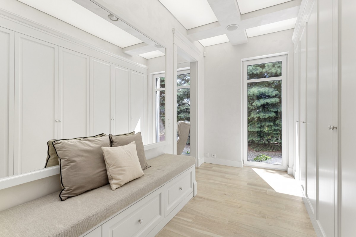 Дом - 5 комнат - 585 м² - ул. Prosta Sierosław