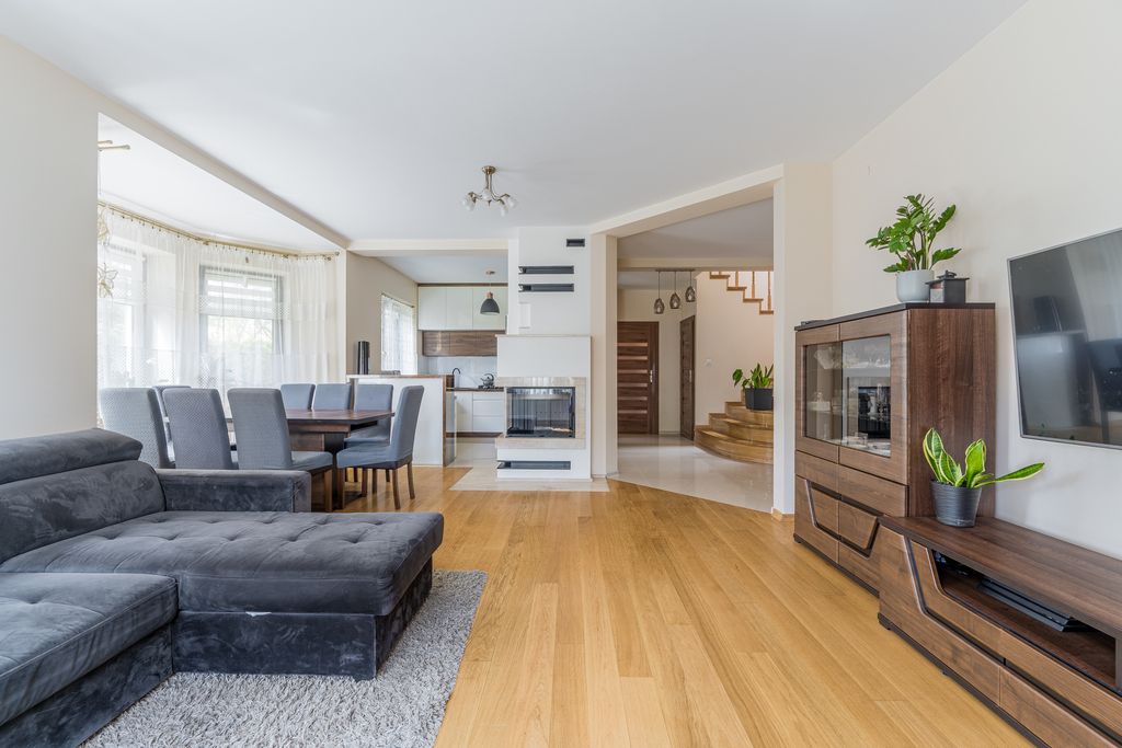 Casa - 5 stanze - 220 m² - Halinów