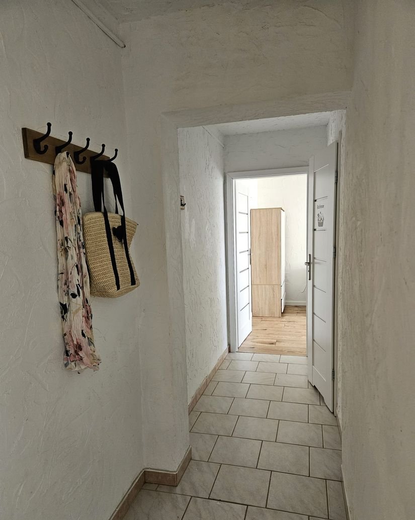 For sale a renovated apartment 38m2, ul. Kamienna, Wrocław-Krzyki