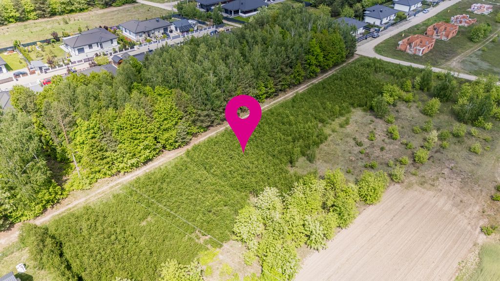 Grundstück - 911 m² - Dosińska Straße Jachranka