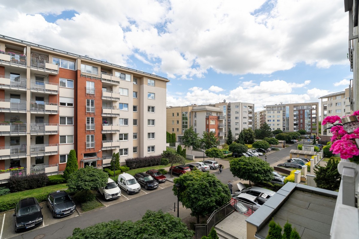 Appartamento - 3 stanze - 69 m² - via Katowicka Poznań