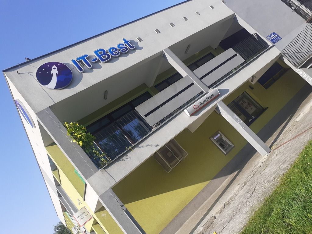 Locale - 7 stanze - 177 m² - al. Aleja Żołnierzy I Armii Wojska Polskiego Chełm